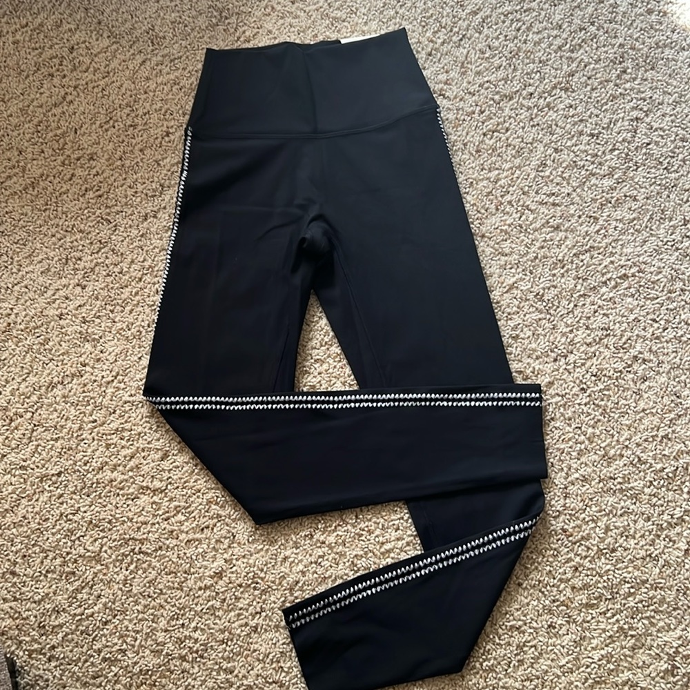 Offline by Aerie Black Leggings Size Small NWT